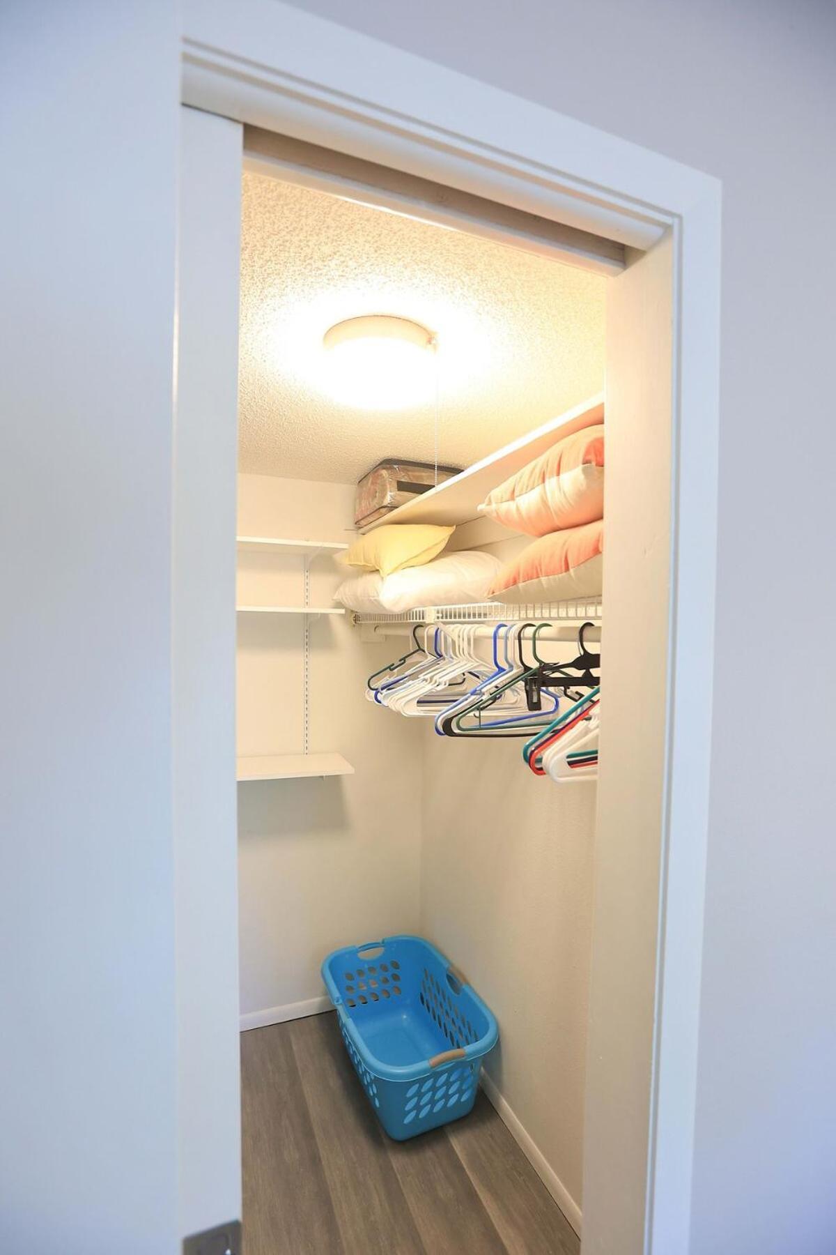 Updated Condo With Pool, Walk To Crescent Beach & Restaurants! Sarasota Exteriör bild