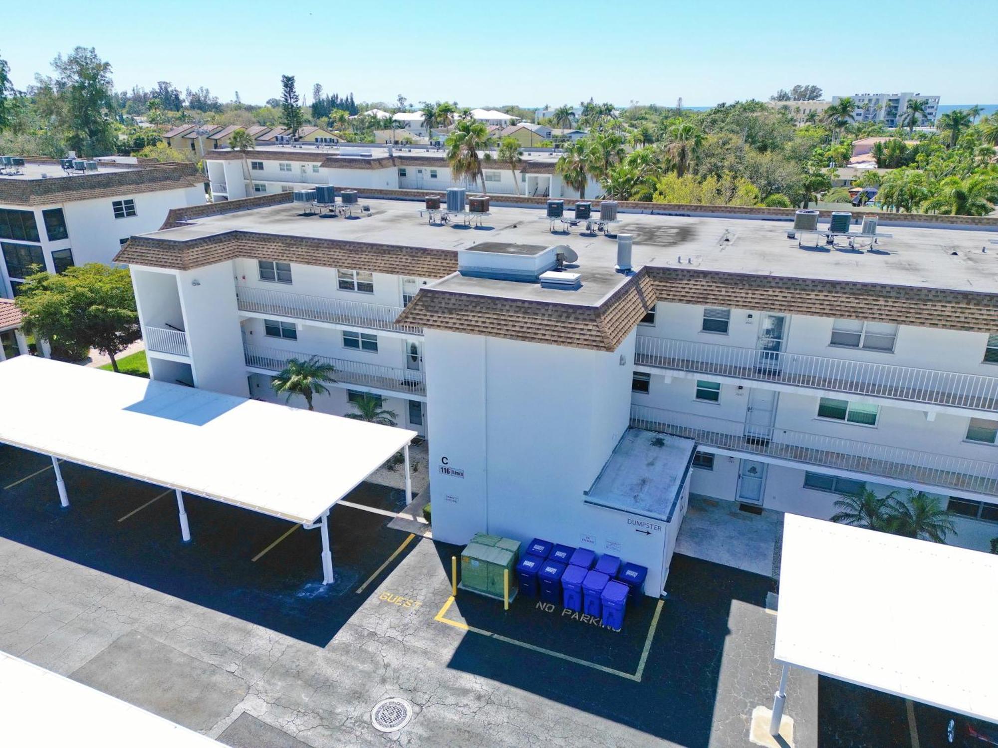Updated Condo With Pool, Walk To Crescent Beach & Restaurants! Sarasota Exteriör bild