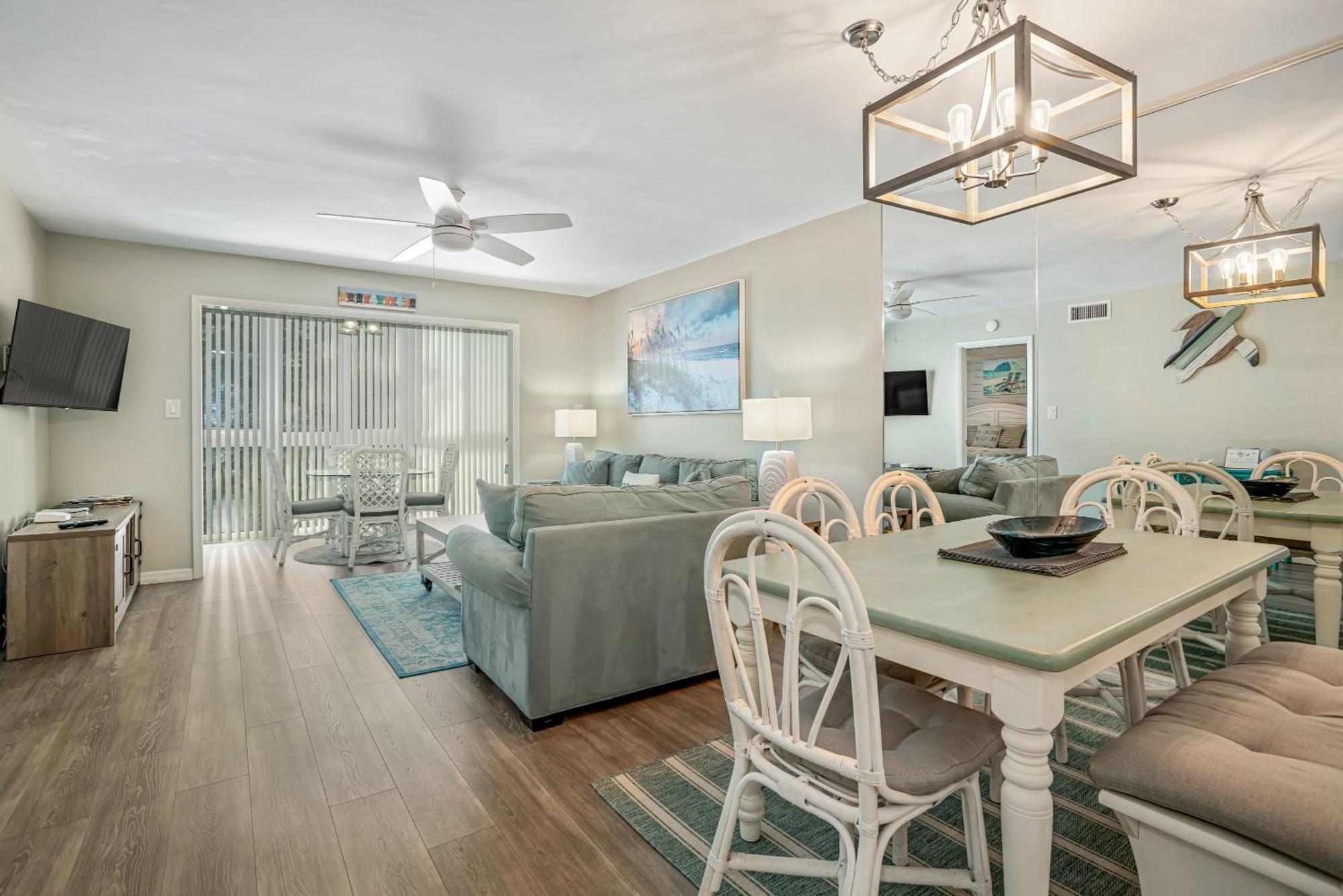 Updated Condo With Pool, Walk To Crescent Beach & Restaurants! Sarasota Exteriör bild